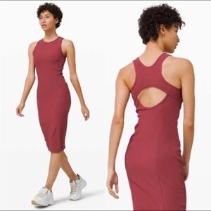Lululemon brunch and back dress